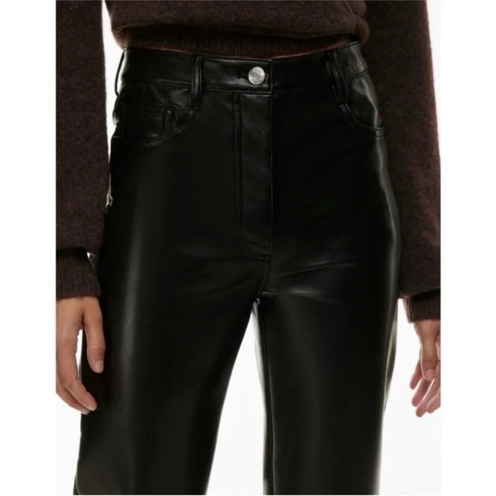 Wilfred | 00| Black Melina Vegan Leather pants High-waist, straight legs - Picture 4 of 11